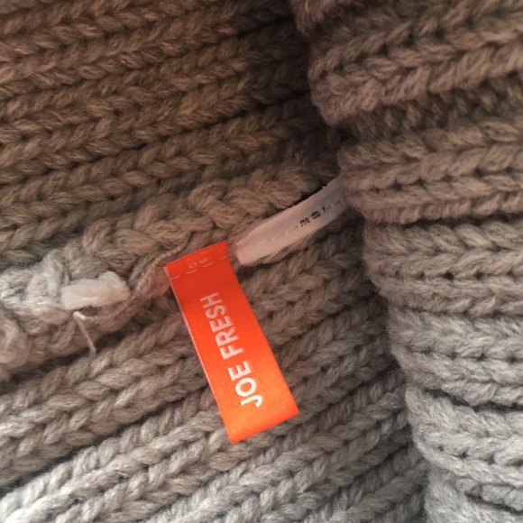 Pink & Gray Sequins Heart Pom Pom Toque - Picture 6 of 7